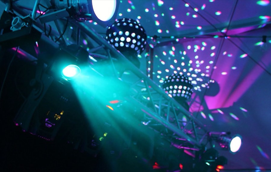 Concert-Grade Light Rig — Live Music by Royal Events